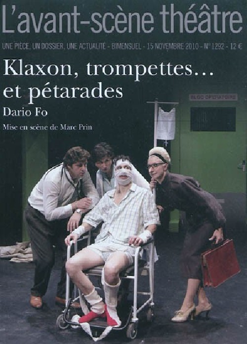 KLAXON, TROMPETTES ET PETARDS